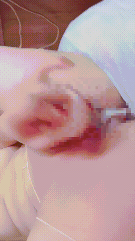 ❤️【白兔】白嫩丝袜女神吐舌翻白眼高潮泄洪式骚水连喷 4 ❤️【白兔】白嫩丝袜女神吐舌翻白眼高潮泄洪式骚水连喷 4