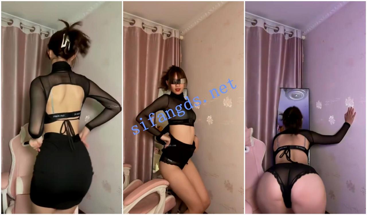 【快手福利】苗条骚妹【小柒好困困】露奶露阴毛洗澡骚舞 4 【快手福利】苗条骚妹【小柒好困困】露奶露阴毛洗澡骚舞 4