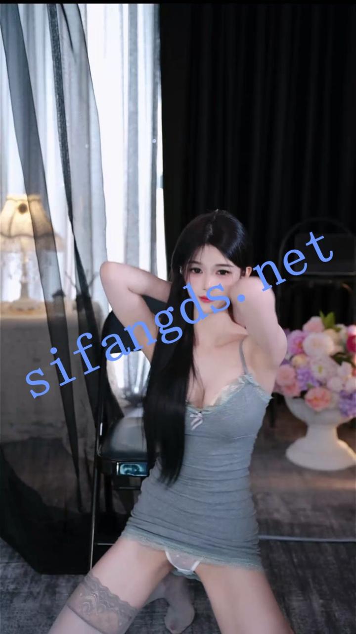 ⭐【来秀直播】甜妹er 大尺度擦边疯狂露内骚舞 28V 34 ⭐【来秀直播】甜妹er 大尺度擦边疯狂露内骚舞 28V 34