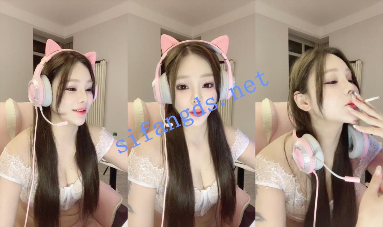 ⚡【小狐狐】肤白貌美大奶子女神玩游戏~终于脱光光大秀了~ 11 ⚡【小狐狐】肤白貌美大奶子女神玩游戏~终于脱光光大秀了~ 11