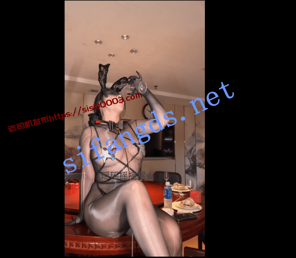 【微博巨乳】小王同学 秘语空间付费大尺度诱惑福利6【1V】【346M】 7 【微博巨乳】小王同学 秘语空间付费大尺度诱惑福利6【1V】【346M】 7