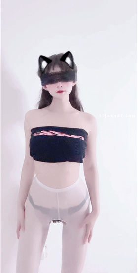 快手主播 芝士 苗条小美女内衣骚顶舞福利【15V】【897M】 10 快手主播 芝士 苗条小美女内衣骚顶舞福利【15V】【897M】 10