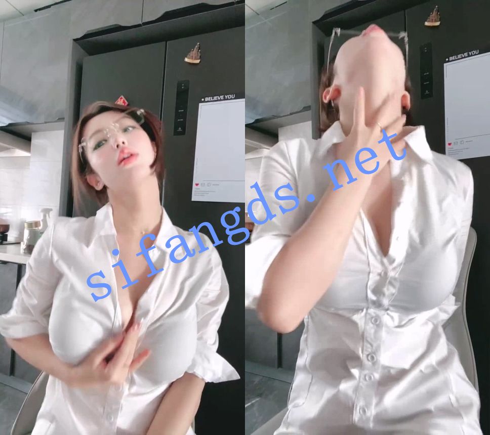 多彩顶级少妇-美美子Ya年度直播剪辑精华诱惑收费自慰合集 27 多彩顶级少妇-美美子Ya年度直播剪辑精华诱惑收费自慰合集 27