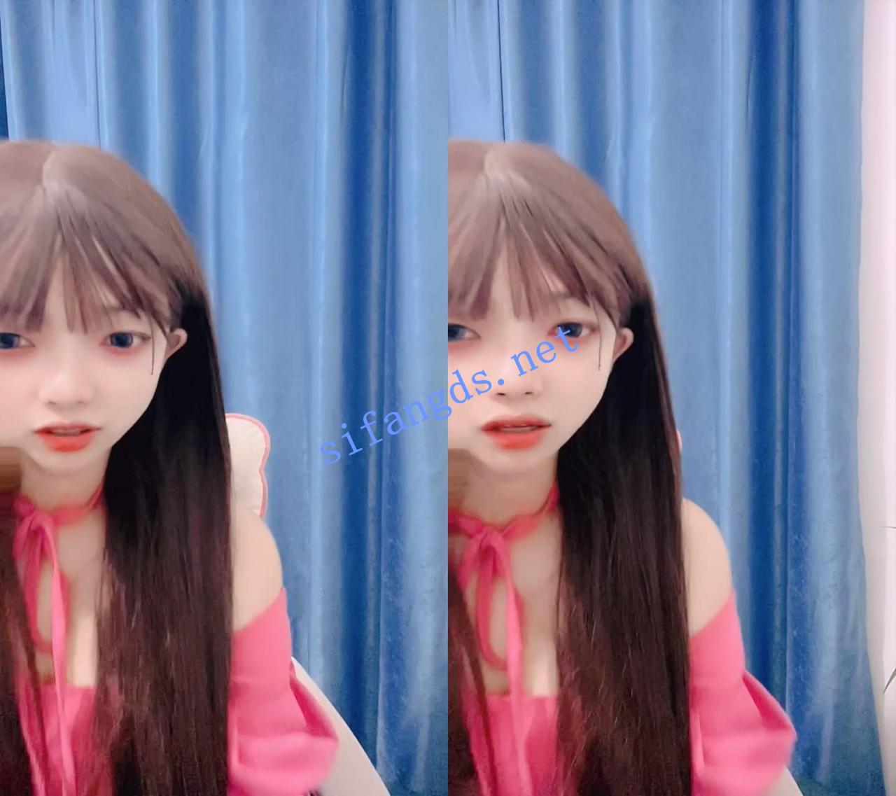 ██可爱小妮子!【时念念】人很小支,咪咪很大 自慰流浆 1 ██可爱小妮子!【时念念】人很小支,咪咪很大 自慰流浆 1