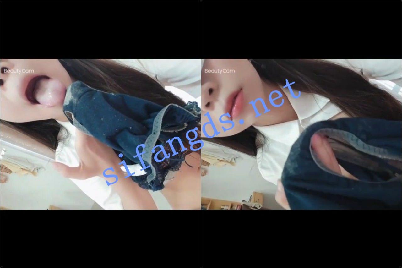 ✅抖音 七月公主 超弹美乳 抖胸 扣B高潮喷水 公共厕所自慰 8 ✅抖音 七月公主 超弹美乳 抖胸 扣B高潮喷水 公共厕所自慰 8