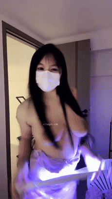 ♈御姐【泡泡大王】卧槽~纯天然木瓜八字奶~全裸热舞~爽翻 1 ♈御姐【泡泡大王】卧槽~纯天然木瓜八字奶~全裸热舞~爽翻 1