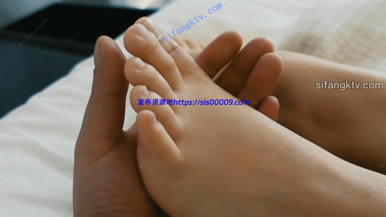 *老虎菜原创*私房系列第九弹幼师小可爱加钱自慰附带花絮【7.5G/3V】 8 *老虎菜原创*私房系列第九弹幼师小可爱加钱自慰附带花絮【7.5G/3V】 8