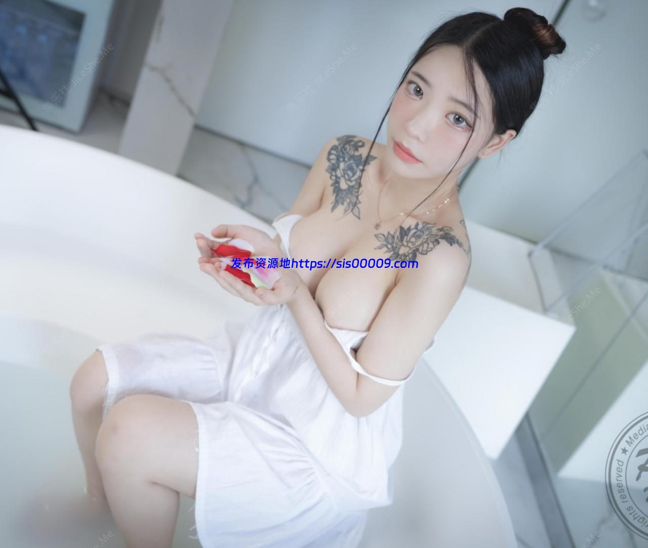 价值40美金韩国高端摄影顶级女神Yoen【111P/248M】 3