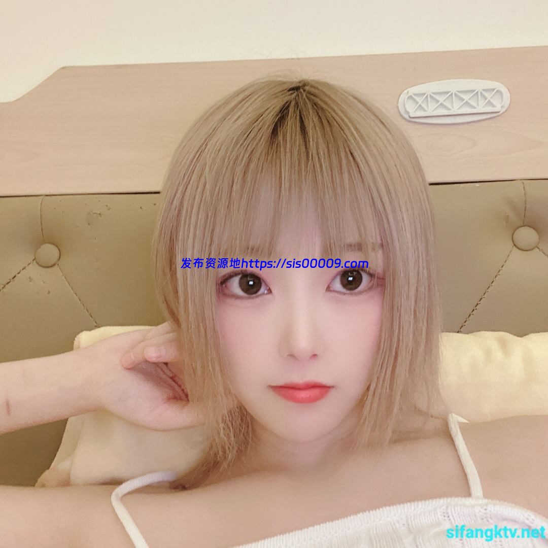 推特 超反差甜妹 苏苏【NP/NV/3.1GB】 10