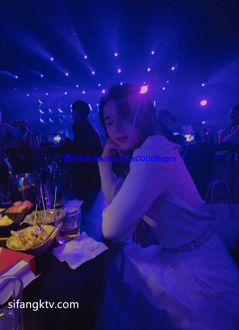 推特网红调教女王@晨晨女王 合集 2.87GB 3