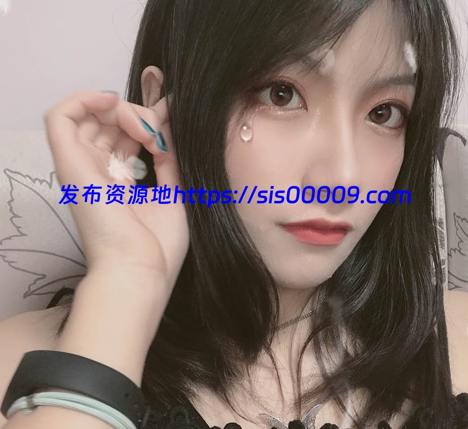 [自拍精选] 北广反差婊超级美女江浩珊[ 304P+2V / 346MB ] 1