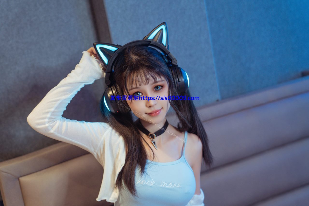 推特高颜值露脸福利姬@晕崽 写真合集【NP/23G】 6