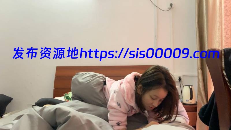 出租屋干漂亮小女友完美露臉 原檔高清完整版[1v3.79G/44分] 31