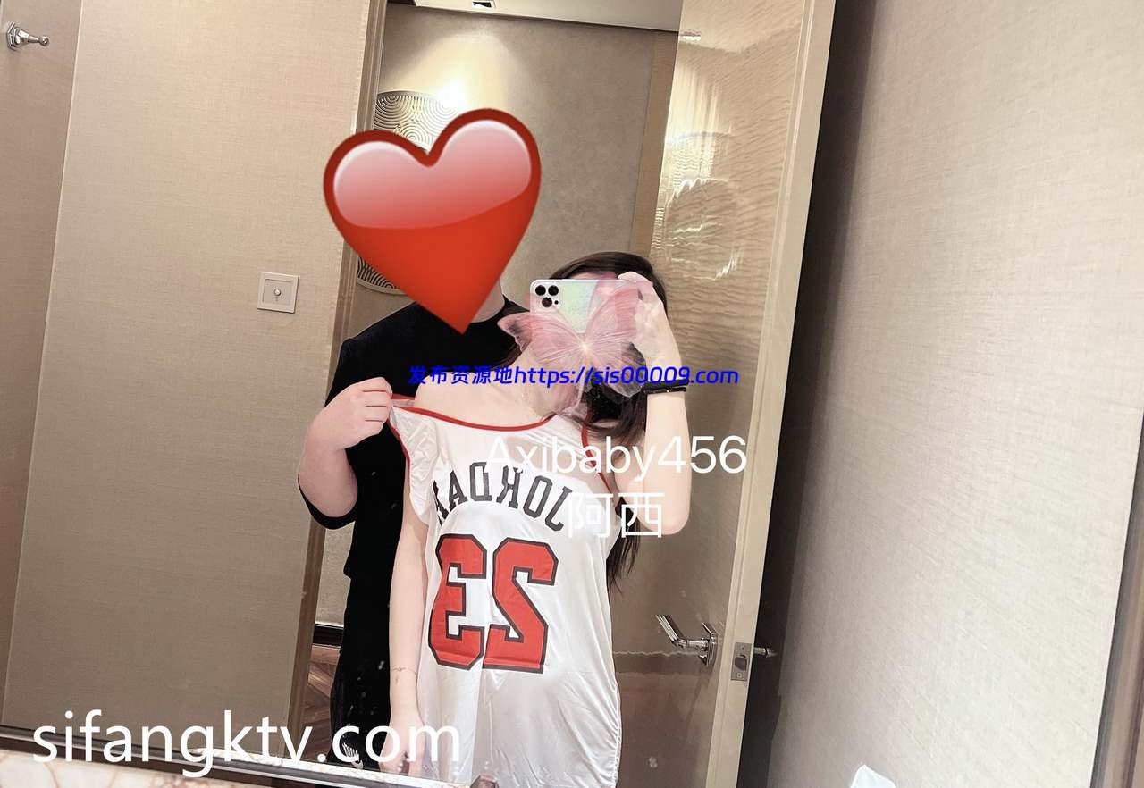 推特一字馬女神@axibaby456 阿西32【630P/13V/499MB】 9