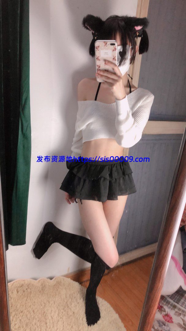 福利姬小结巴8套原版视频合集【NV/NP/3.3G】 5