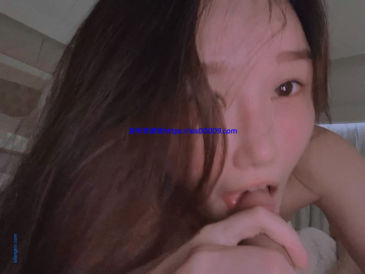 高颜值露脸福利姬 微博@歆哥哥/歆酱/歆公主【NP/NV/6.4GB】 10