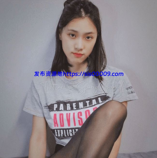 June Liu 留学生刘玥合集 69G 3