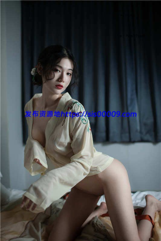 一米八的大梨子两套露点图[42P/278MB] 1