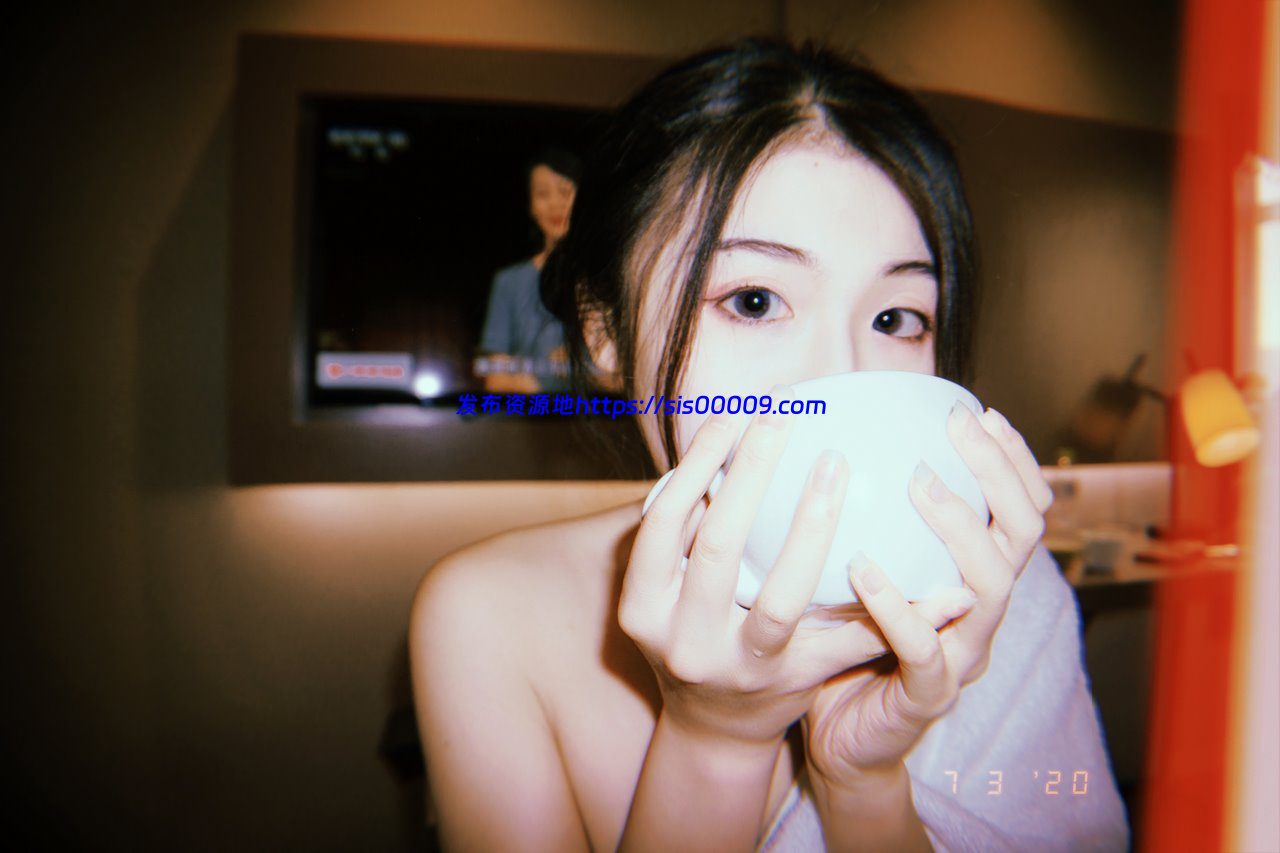 一米八的大梨子写真合集【26套/5.3GB】 8