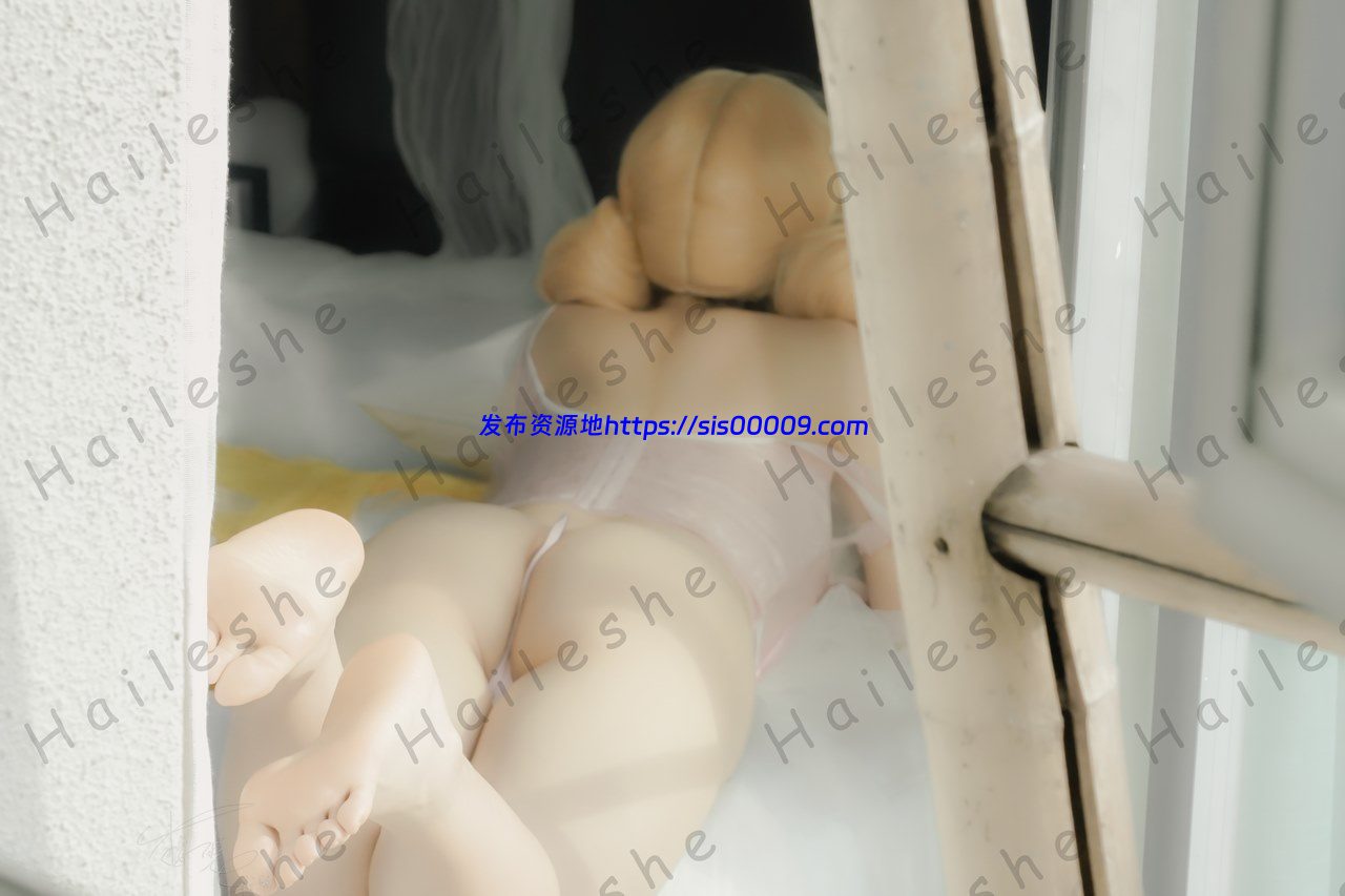 网红 樱晚gigiVIP收费群写真视频【14V/NP/9G】 12