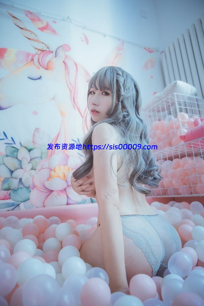 从鸾 8K写真(含漏点) 32套合集【32套/17.4G】 1