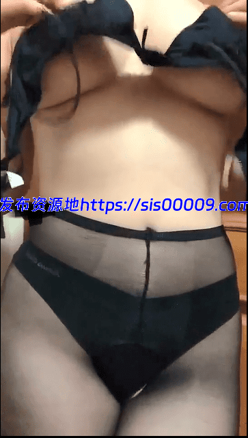 【抖音重磅】健身巨乳主播漫羽毛 最新露点福利 6v 4