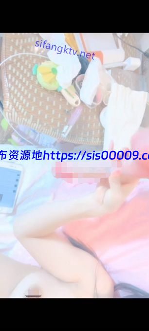 小红帽萝莉主播—柔弱小白菟密码房1V1超大道具强制自慰 8 小红帽萝莉主播—柔弱小白菟密码房1V1超大道具强制自慰 8