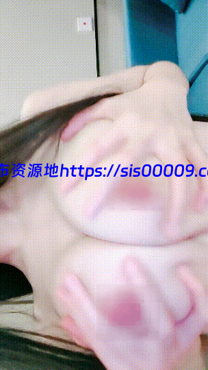 卧槽！这个我是真心喜欢~【耳朵困了】道具自慰！我先射了~ 3