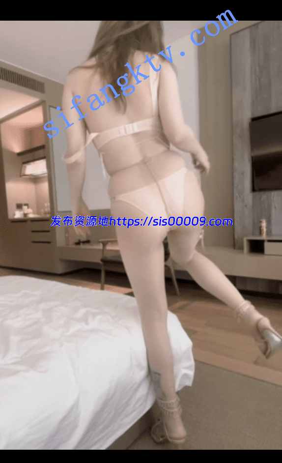 【重磅来袭】王雨纯 最新揉奶诱惑视频 3v 4 【重磅来袭】王雨纯 最新揉奶诱惑视频 3v 4