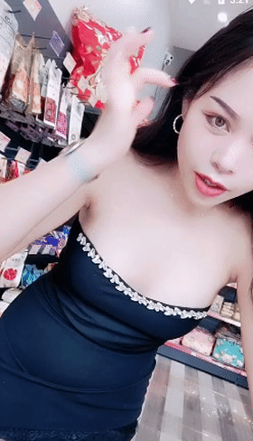 ⚫️【超市收淫员】柜台下真空跳蛋喷水~道具双插喷水~爽爆 1 ⚫️【超市收淫员】柜台下真空跳蛋喷水~道具双插喷水~爽爆 1