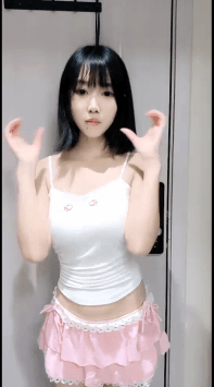 ♆【萱萱酱】童颜小只马~! 白皙美乳狂抖~裸舞诱惑~柔逼掰穴 3 ♆【萱萱酱】童颜小只马~! 白皙美乳狂抖~裸舞诱惑~柔逼掰穴 3