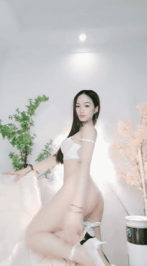 【顶级绿播女神 小雅兮】明星级颜值美腿一字马 终于露穴了 6