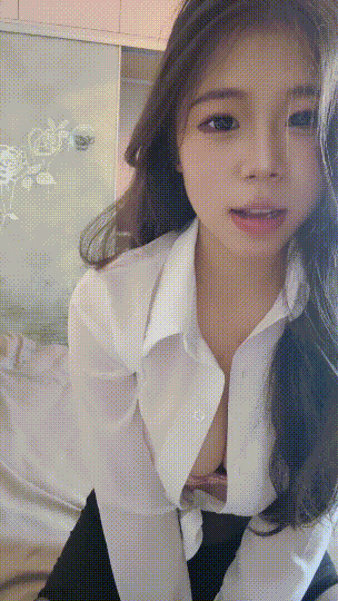 重磅!最顶级校花!超级美女~【水煮鱼】道具自慰!狂喷水~ 1 重磅!最顶级校花!超级美女~【水煮鱼】道具自慰!狂喷水~ 1