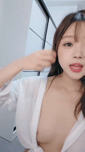 ⚫️粉嫩嫩少女~【伊伊萌】尺度升级~扩阴~夹乳~白浆冒泡了~ 3 ⚫️粉嫩嫩少女~【伊伊萌】尺度升级~扩阴~夹乳~白浆冒泡了~ 3