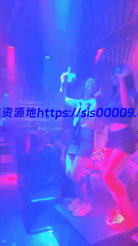 ☸带闺蜜首秀【03年安琪拉表妹】酒吧热舞+厕所+奔驰男主舔B 3