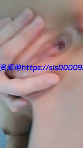 上海猪九妹性感颜值极品美乳掰穴紫薇给你添 11