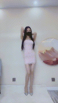 ❤️易直播顶级美腿【灵儿】丝袜高跟性感热舞！她太会了 6