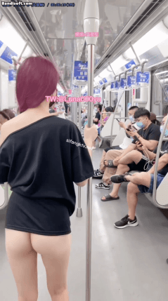 【推特Luna000yu/娜娜】顶级露出艺术家 地铁 户外 人前露出 11