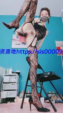 【小丫狸】第一美腿小姐姐人骚花样多道具撑爆小穴双洞 8