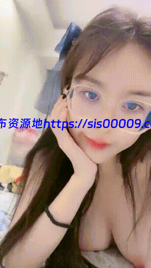 女神!美爆了~简直尤物啊【潇洒吖】尺度全开~道具自慰~爽 2 女神!美爆了~简直尤物啊【潇洒吖】尺度全开~道具自慰~爽 2