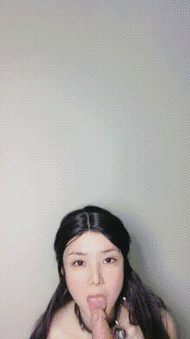 ❤️【婉儿裸舞】吊带灰丝足交卡点口交自慰式裸舞 3