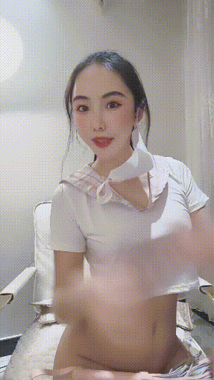 重磅!新人!模特级别女神~【恋恋日记】道具狂插!包秒射~ 1 重磅!新人!模特级别女神~【恋恋日记】道具狂插!包秒射~ 1