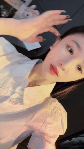 ✈稀有罕见校花上榜✈20小时【温控】翘臀扭臀美鲍一线天！ 2