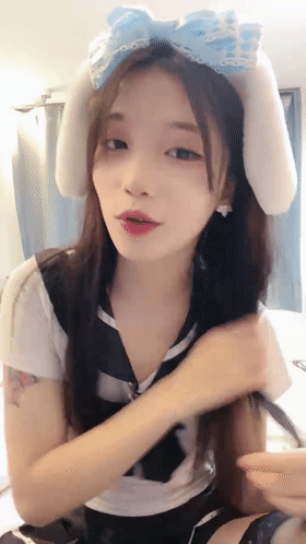 灬迷你校花!【带小御回家】黑丝白丝~掰穴扣逼自慰~爽到喷 1 灬迷你校花!【带小御回家】黑丝白丝~掰穴扣逼自慰~爽到喷 1