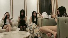 ♋♋新人登场!【02小柒】学生妹下海,首场道具自慰生活费 34 ♋♋新人登场!【02小柒】学生妹下海,首场道具自慰生活费 34