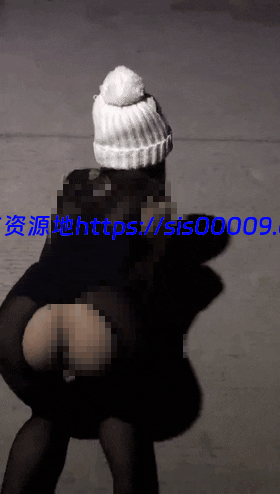 【露出大V】推特25万粉大神【Flashing】各个精彩露出投稿 2