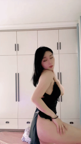 灬颜值天花板!【舞悠悠】激情骚舞~下海首秀跳蛋~一线天 2 灬颜值天花板!【舞悠悠】激情骚舞~下海首秀跳蛋~一线天 2