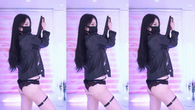 极品裸舞【玫瑰】燃爆一夏的裸舞 现代劲爆舞风 女主超诱人 11