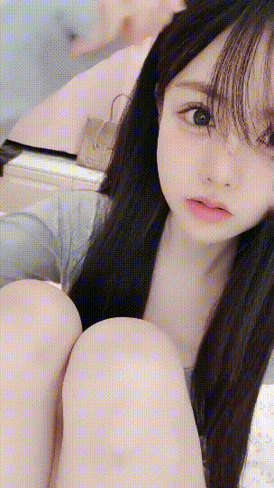 重磅!最顶级女神来啦~【笑脸】道具自慰!害我皮都撸破了~ 1 重磅!最顶级女神来啦~【笑脸】道具自慰!害我皮都撸破了~ 1