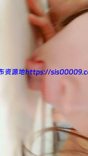 撸管推荐!女神回归~【迪尼斯在逃公主】疯狂喷水爽到颤抖~ 4 撸管推荐!女神回归~【迪尼斯在逃公主】疯狂喷水爽到颤抖~ 4